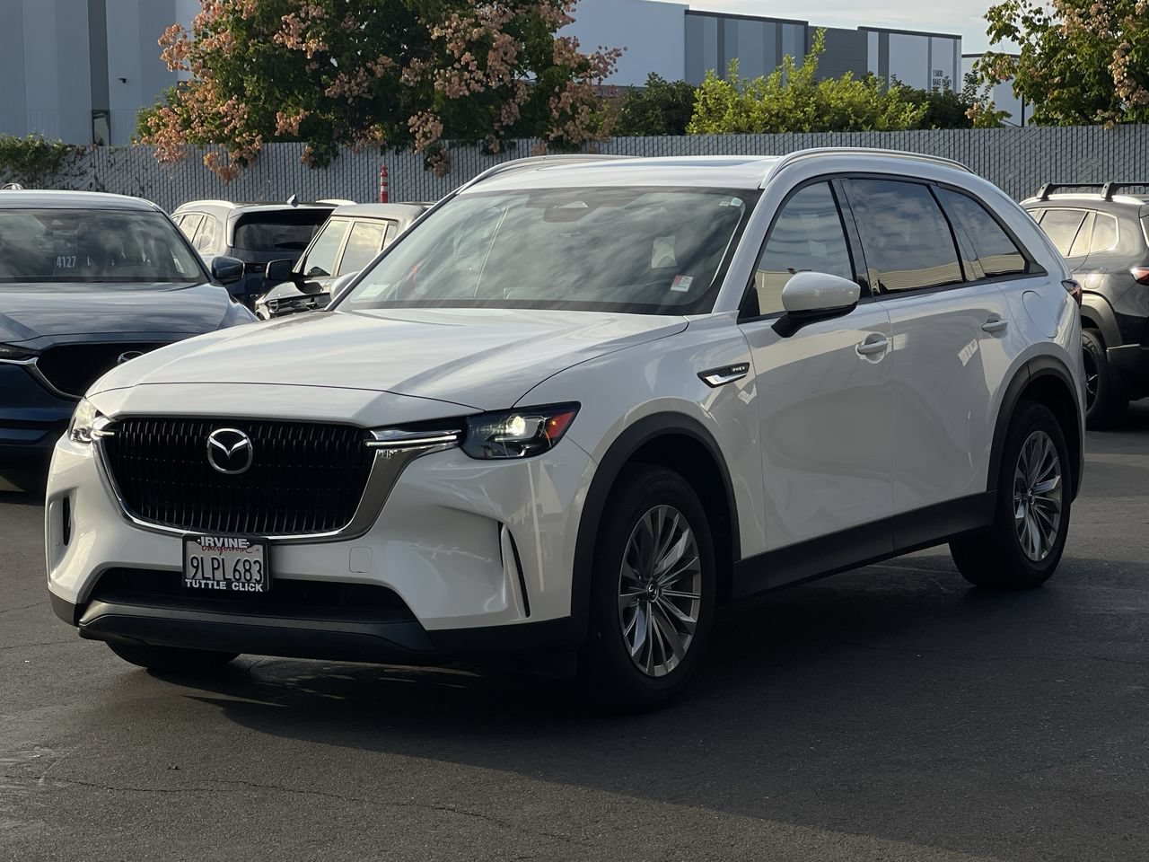Used 2024 Rhodium White Premium Mazda Preferred image 2