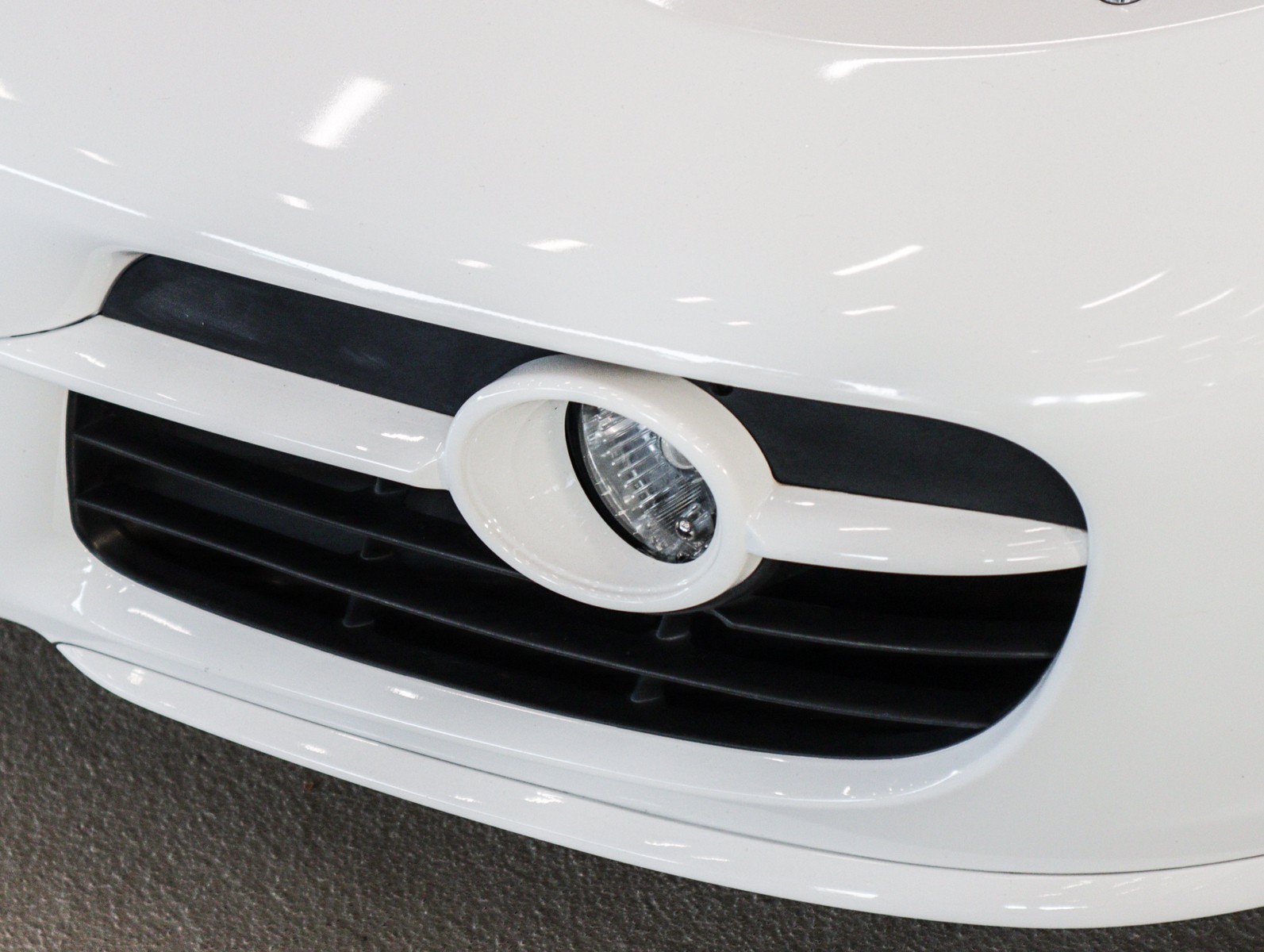 Used 2006 Carrara White Porsche S w/6 speed manual transmission image 28