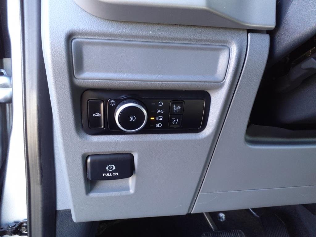 2023 Ford F-150 XLT - Photo 12