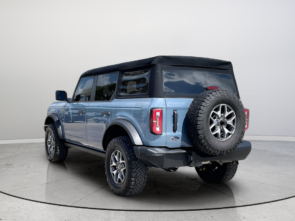 Used 2024 Gray Ford Badlands image 4