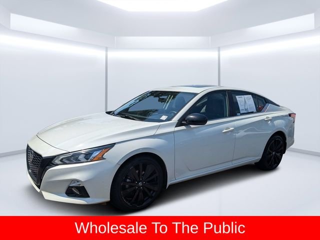 Used 2022 White Nissan 2.5 SR image 7