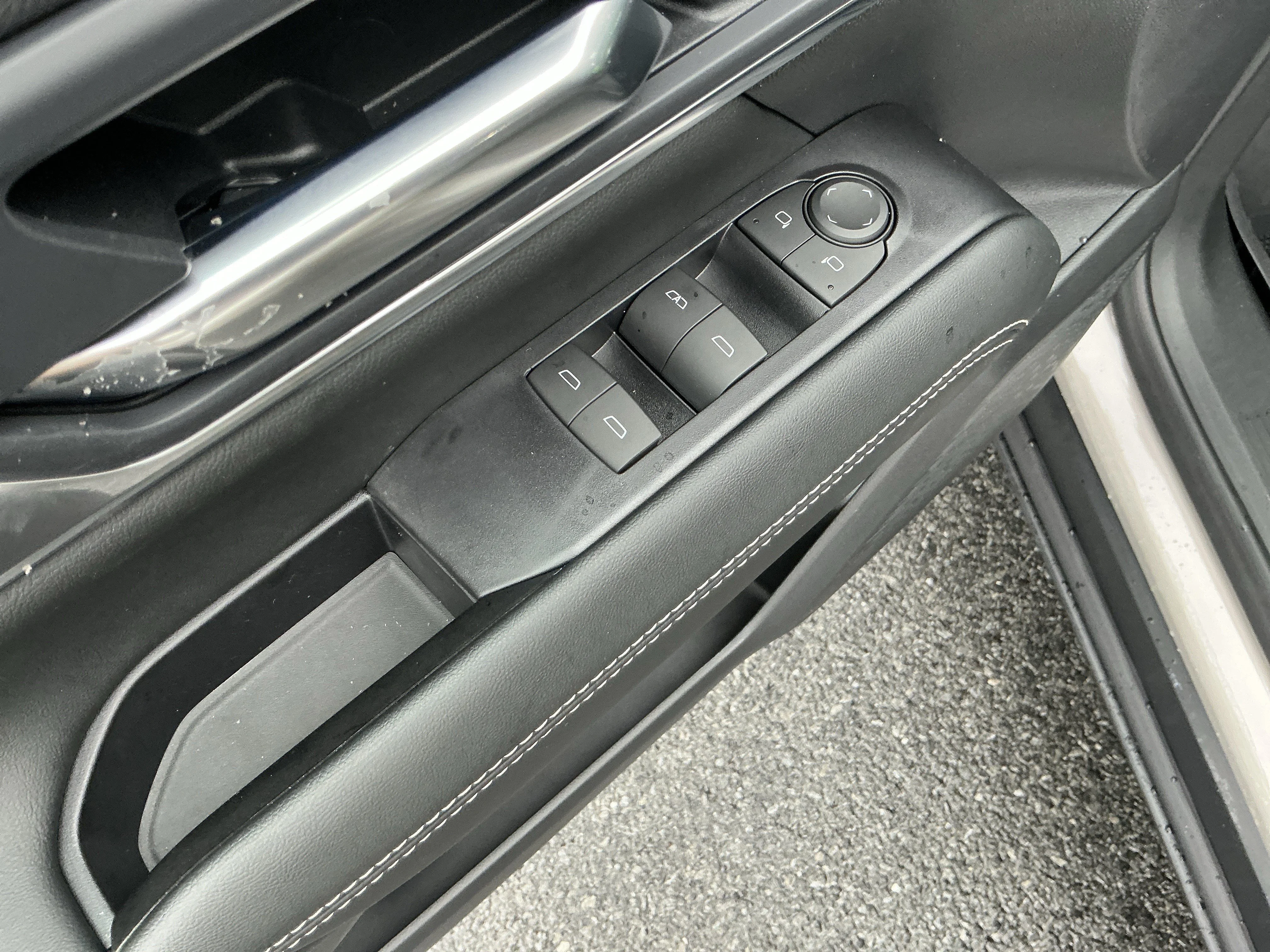 2027 GMC Terrain Elevation - Photo 14