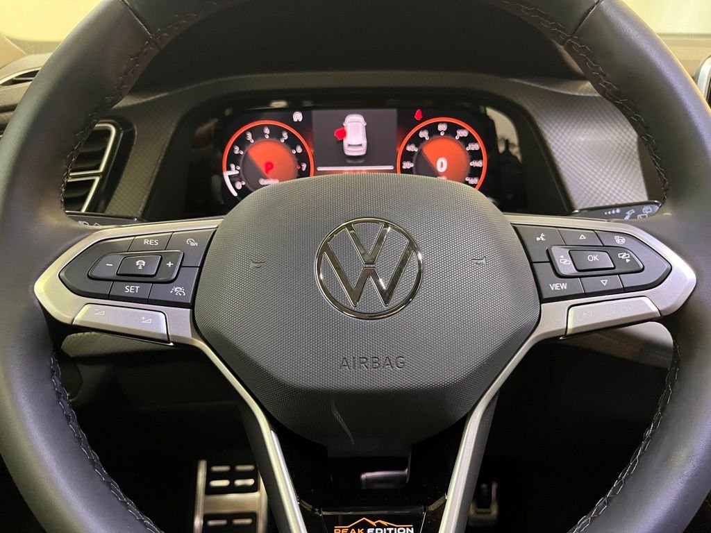 New 2026 White/off-white Volkswagen 2.0T Peak Edition image 19