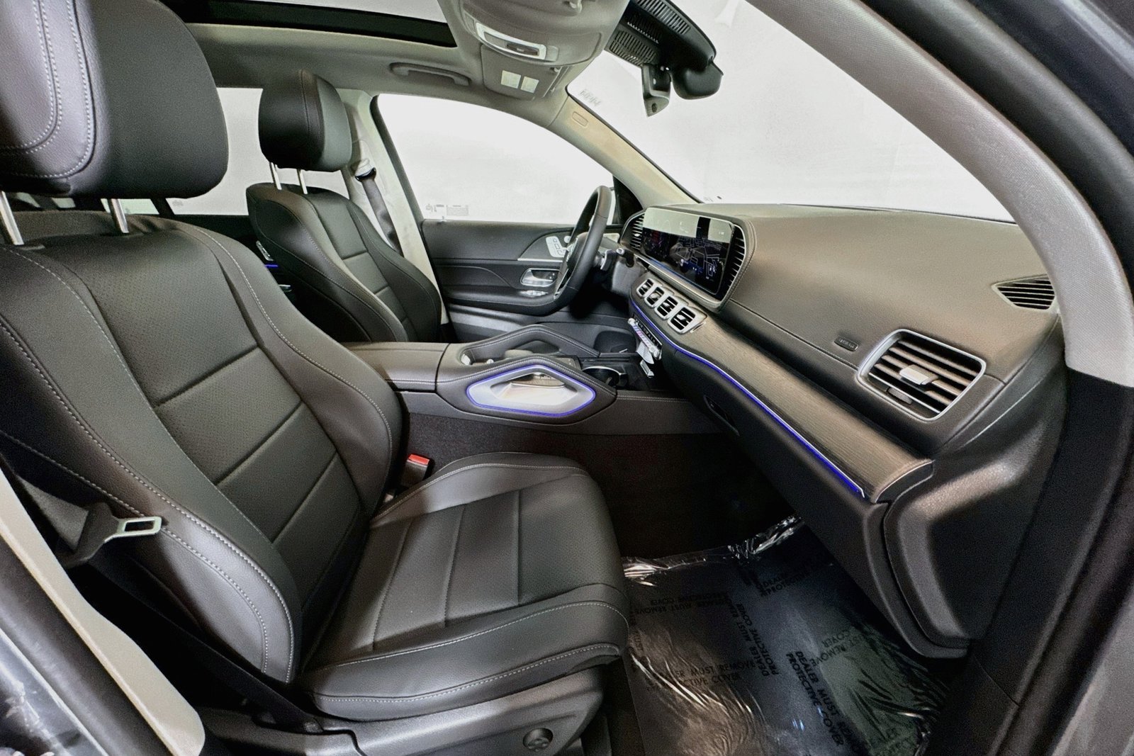 New 2026 Selenite Grey Metallic Mercedes-Benz GLS 450 image 30
