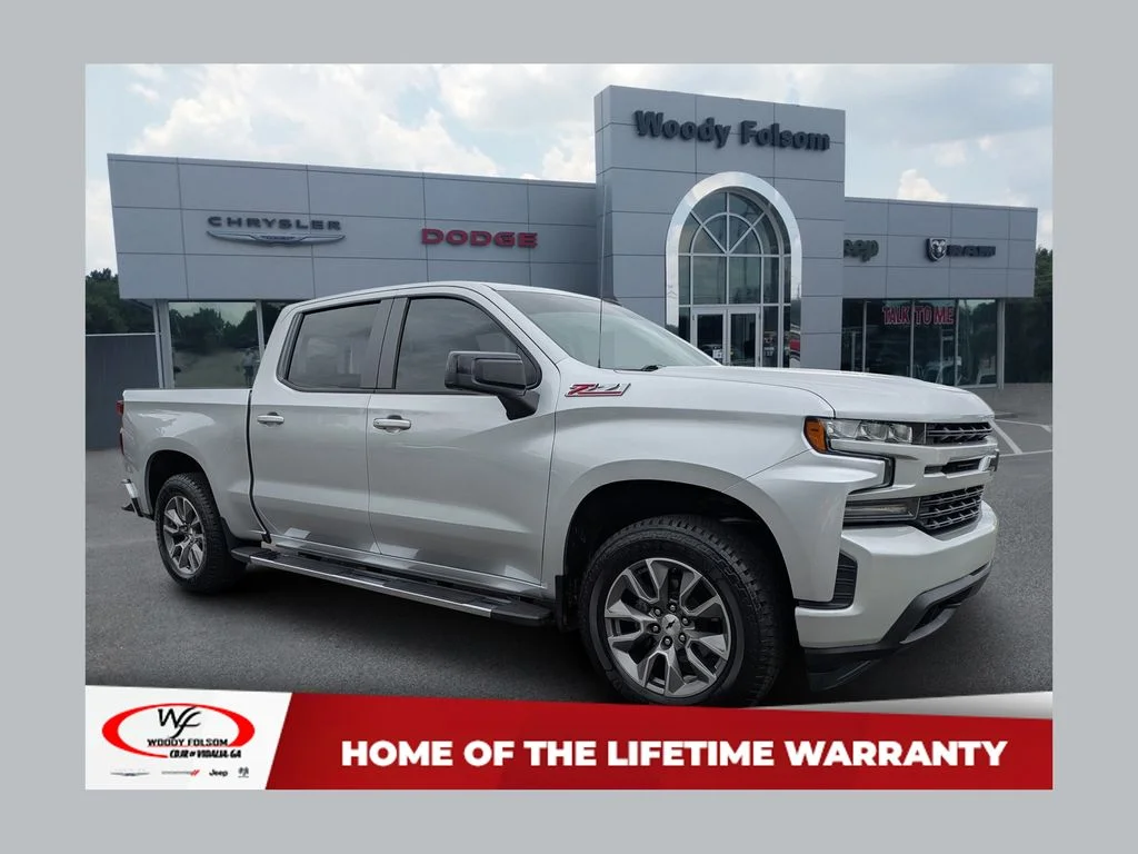 Used 2020 Silver Chevrolet RST image 1