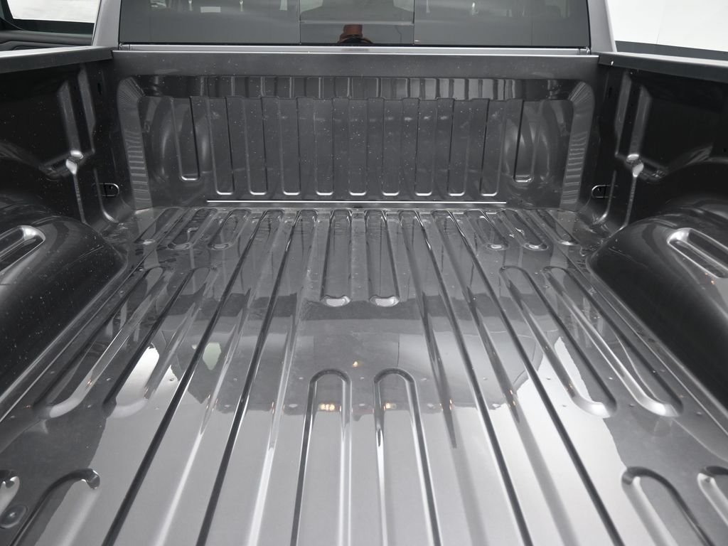 New 2026 Granite Crystal Metallic Clear-Coat Exterior Paint RAM Tradesman image 12