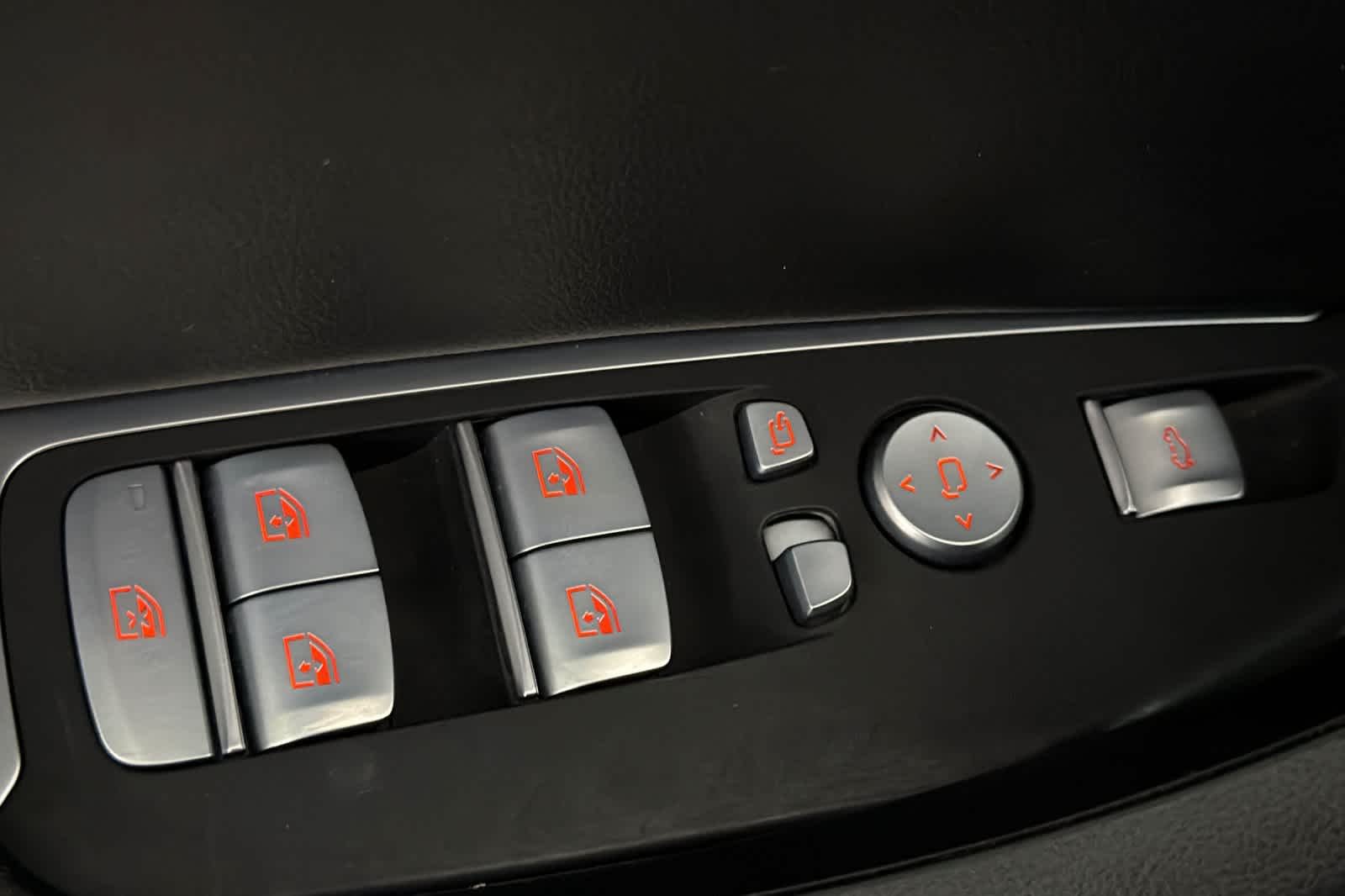 Used 2023 Dark Graphite Metallic BMW M40i image 13