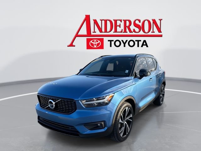 2021 Volvo XC40 T5 R-Design AWD's photo