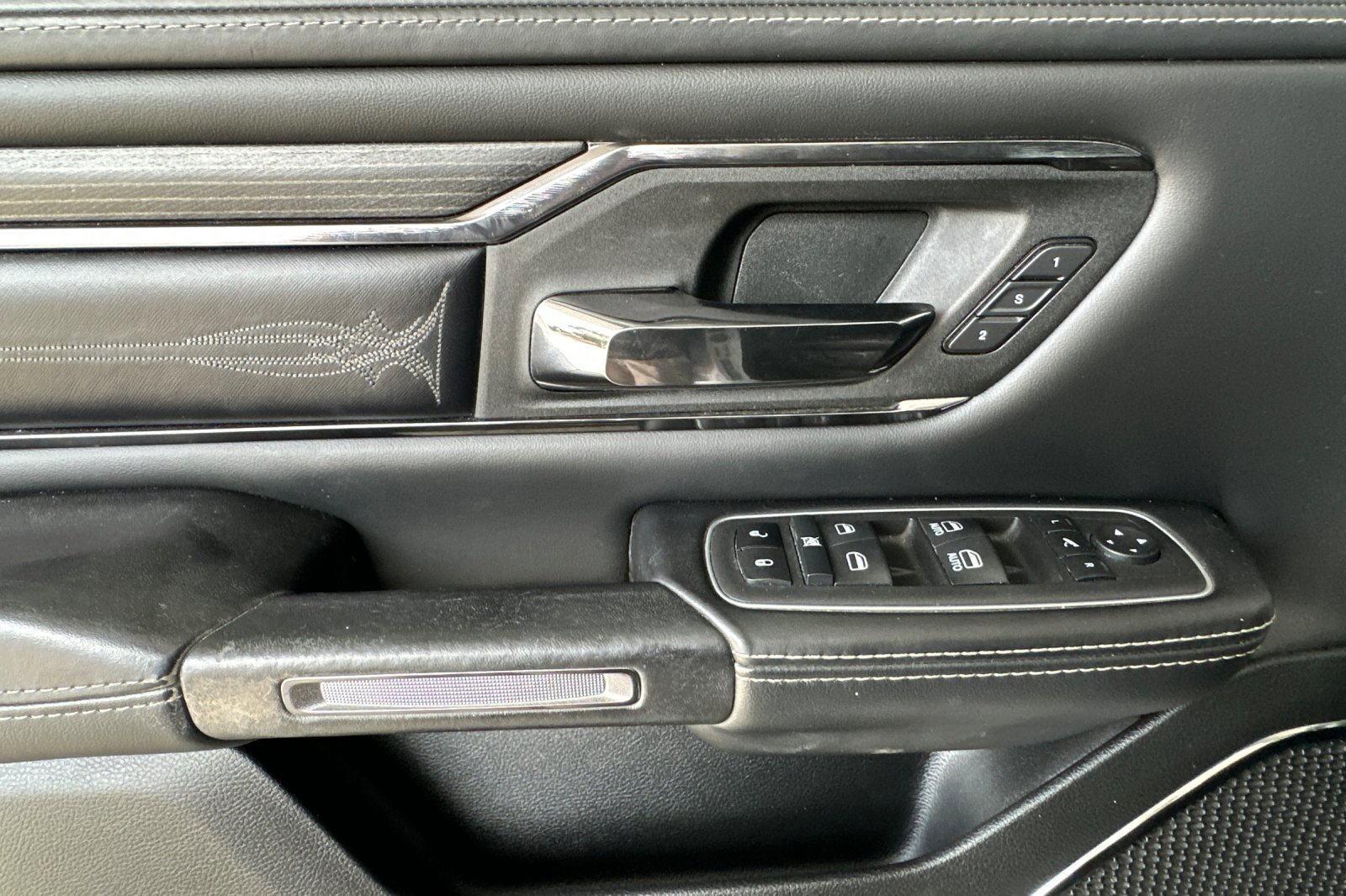 2022 RAM Ram 1500 Pickup Limited - Photo 12