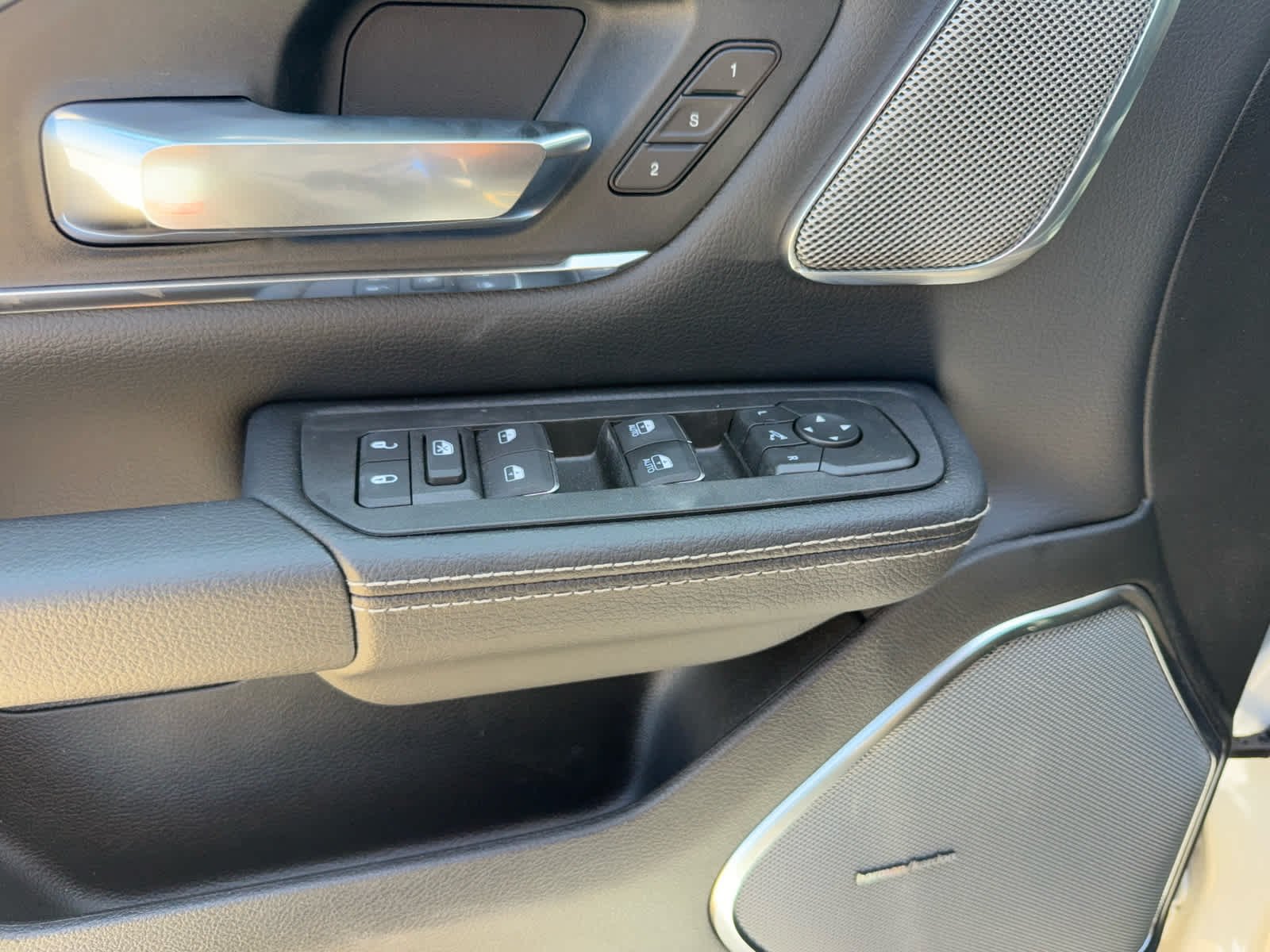 New 2026 Bright White Clearcoat Ram Laramie image 18