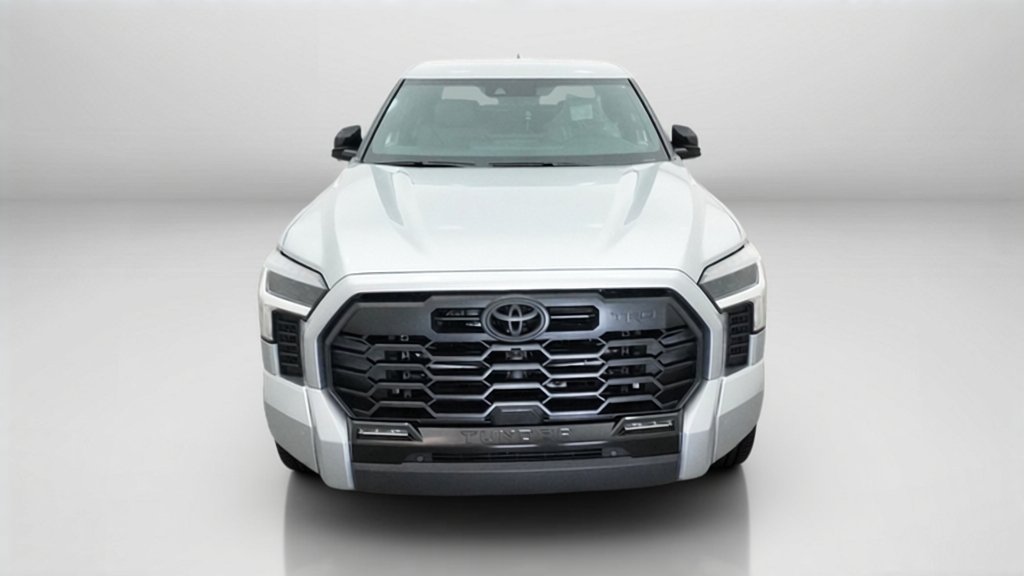 2026 Toyota Tundra Limited - Photo 16