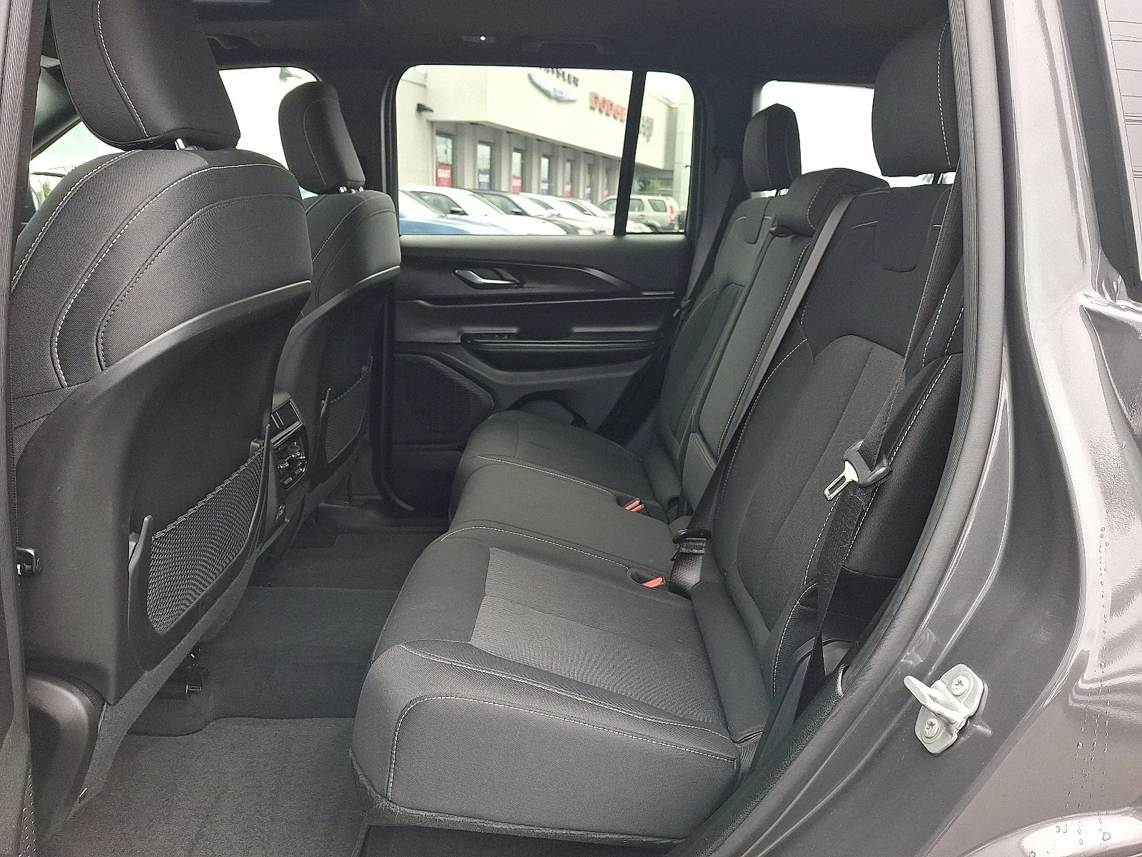 Certified Used 2025 Baltic Gray Metallic Clearcoat Jeep Laredo X image 11