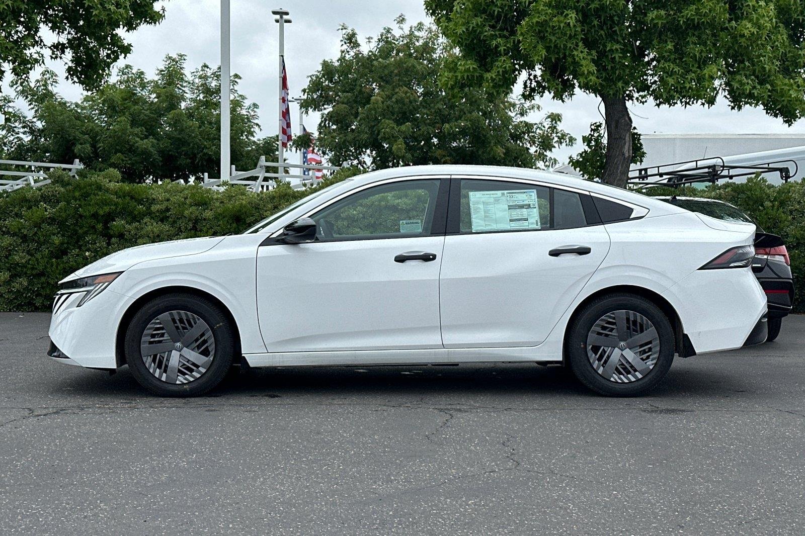Used 2026 Fresh Powder Nissan S image 7
