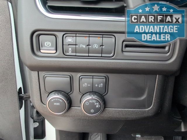 2024 Chevrolet Suburban LT - Photo 19