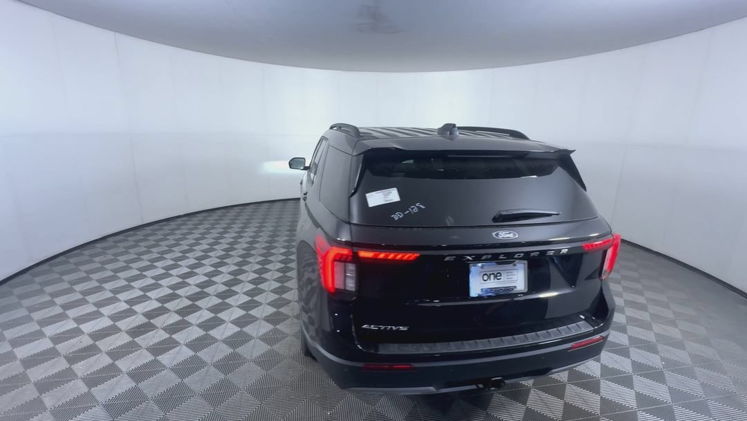 New 2027 Agate Black Metallic Ford Active w/200A Pkg image 7
