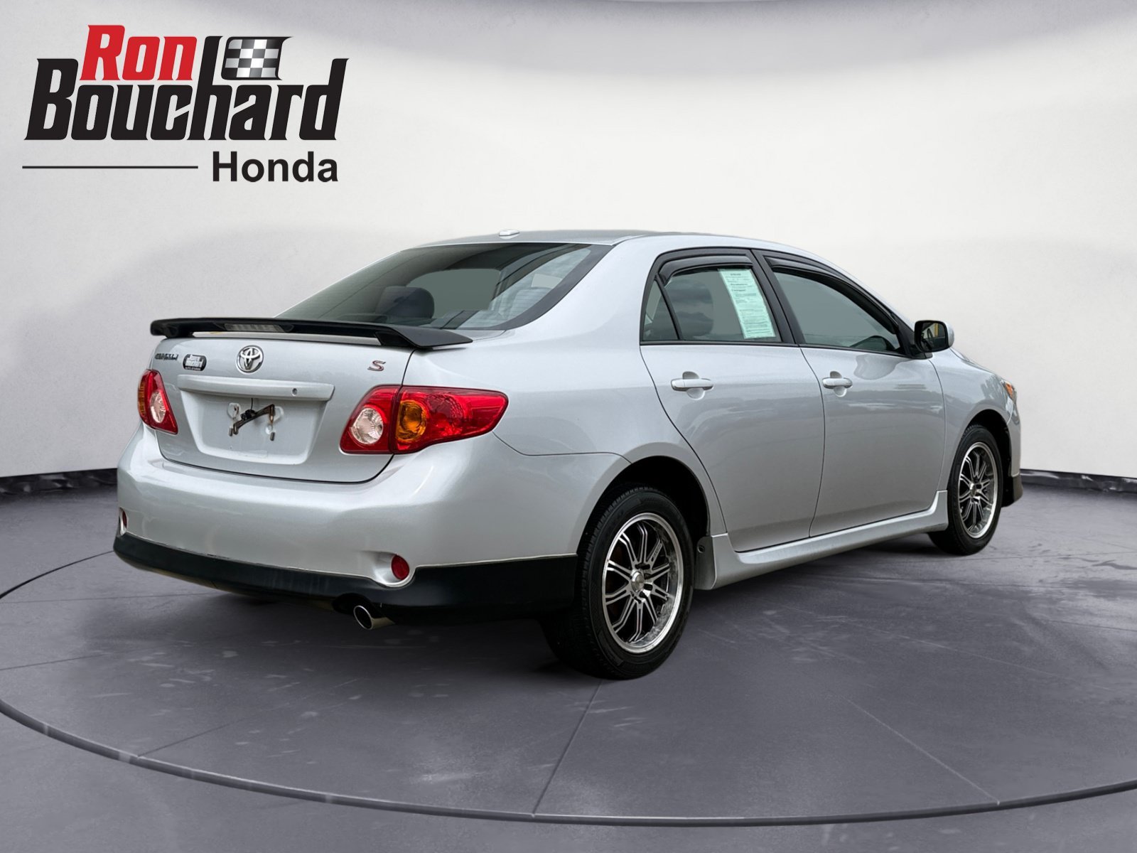 Used 2009 Toyota Corolla LE with VIN 2T1BU40E39C151711 for sale in Lancaster, MA