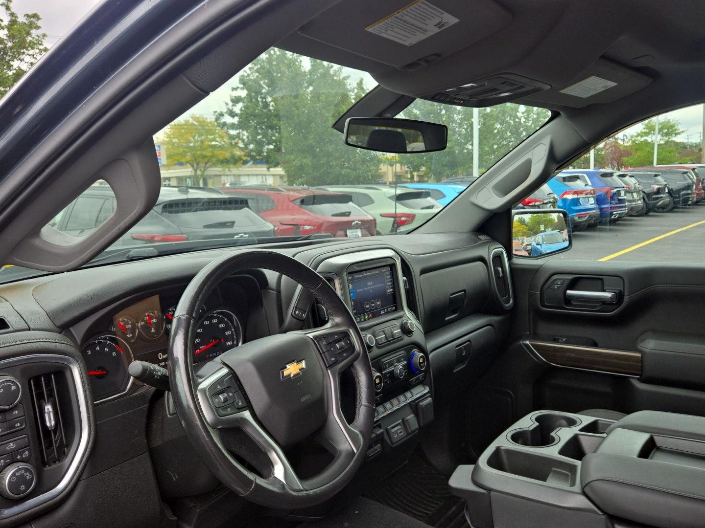 Used 2019 Shadow Gray Metallic Chevrolet LT image 3