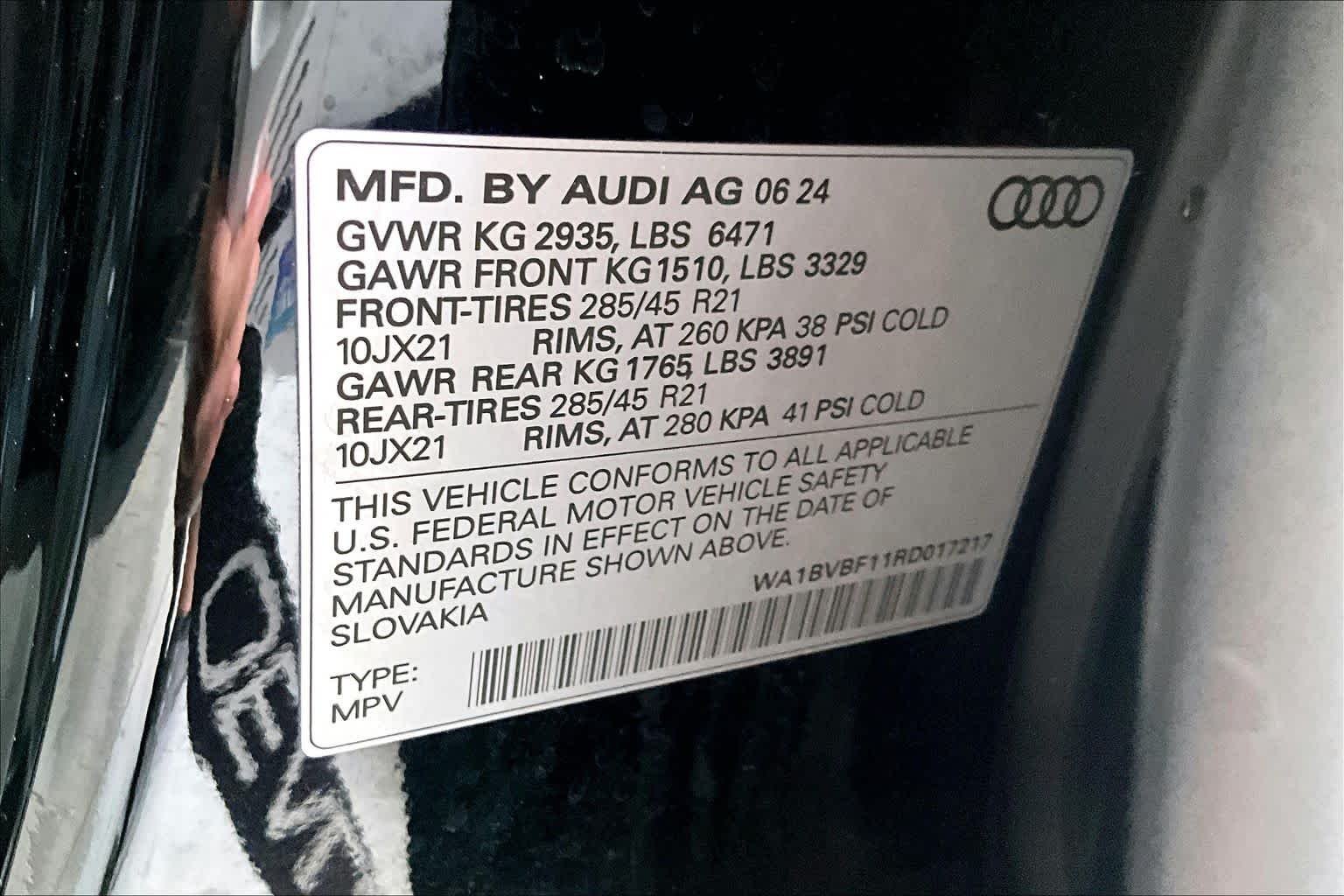 Used 2024 Mythos Black Metallic Audi Premium Plus image 33