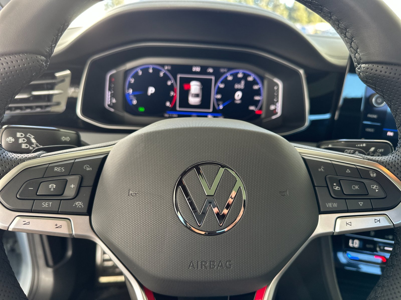 New 2027 Monument Gray Volkswagen 2.0T Autobahn image 21