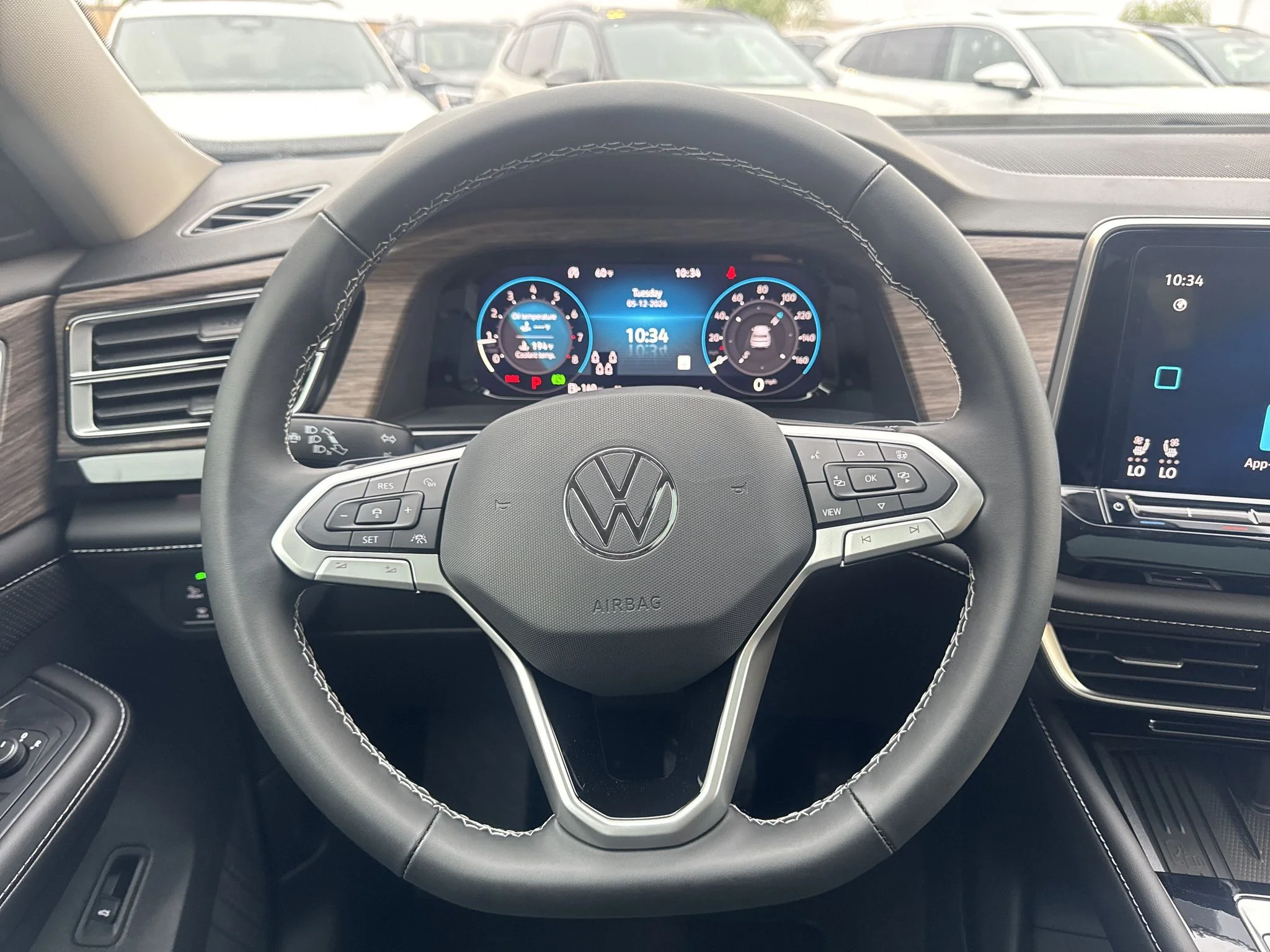 New 2026 Deep Black Pearl Volkswagen 2.0T SEL image 17