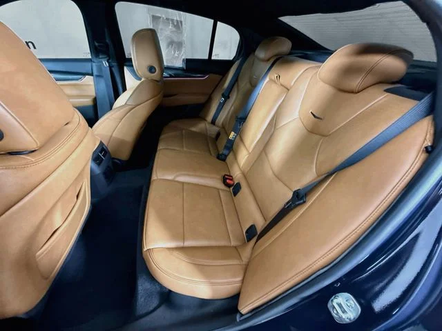 Used 2025 Black Cadillac Premium Luxury image 26