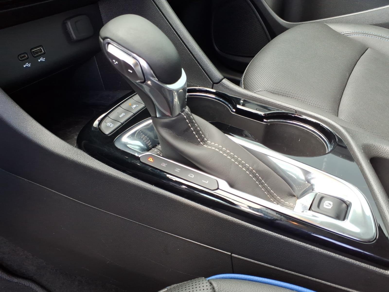 Used 2025 Ebony Twilight Metallic Buick Sport Touring image 7