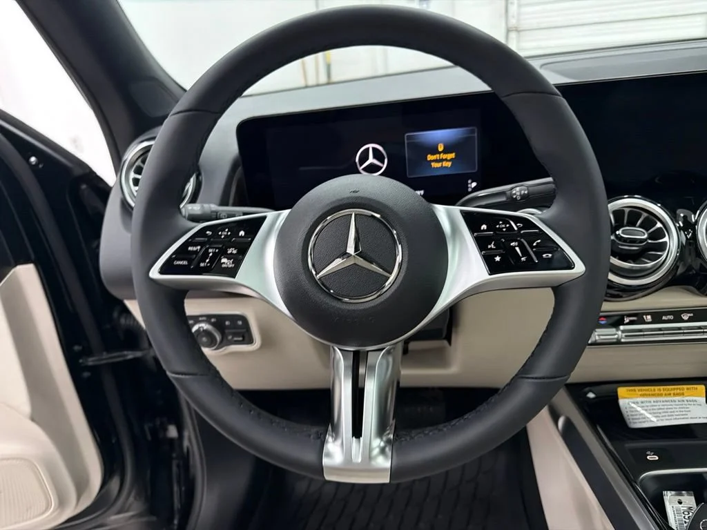 New 2026 Black Mercedes-Benz GLB 250 image 15