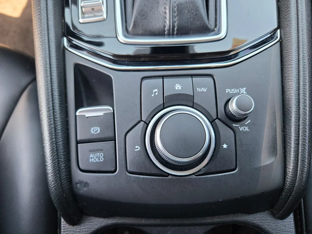 Used 2020 Jet Black Mazda Touring image 19
