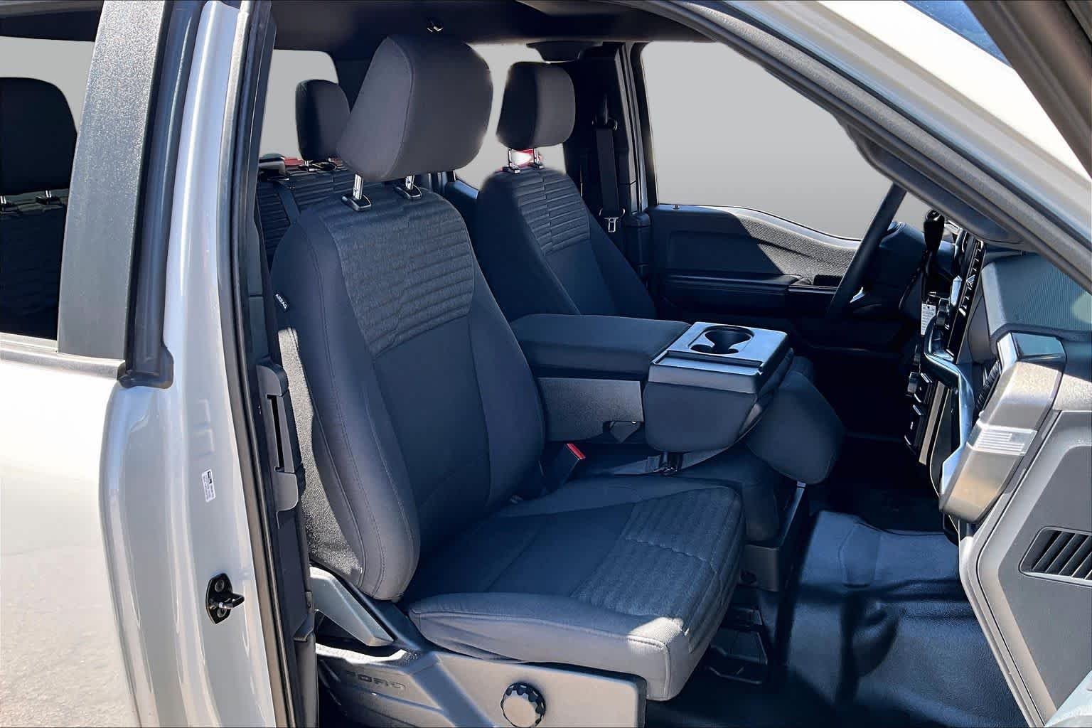 Used 2023 Avalanche Gray Ford XL image 9