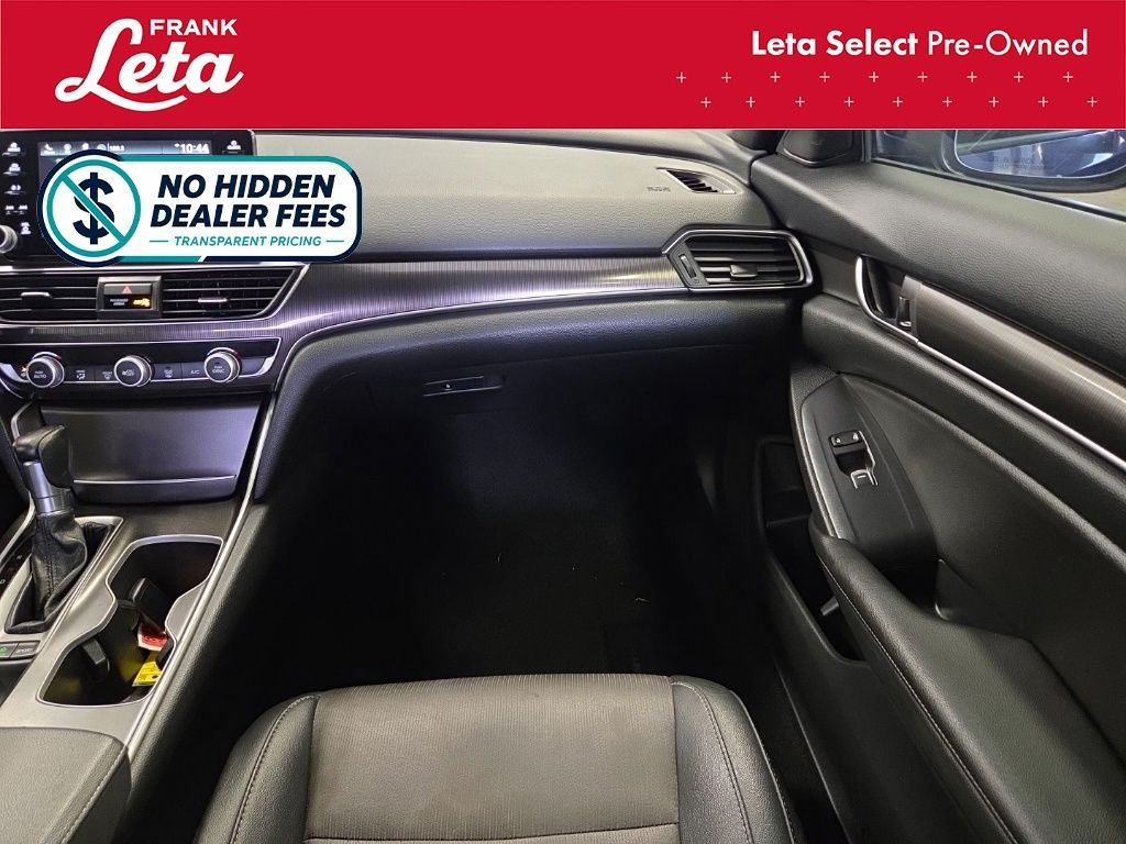 Used 2019 Still Night Pearl Honda  image 19