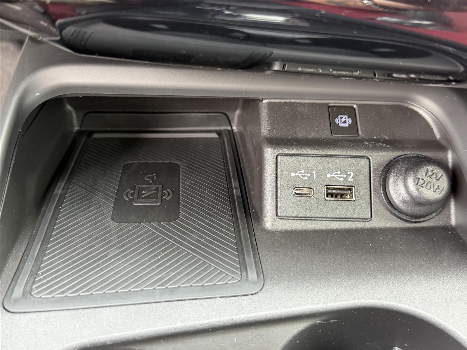 Certified Used 2023  INFINITI SPORT image 8