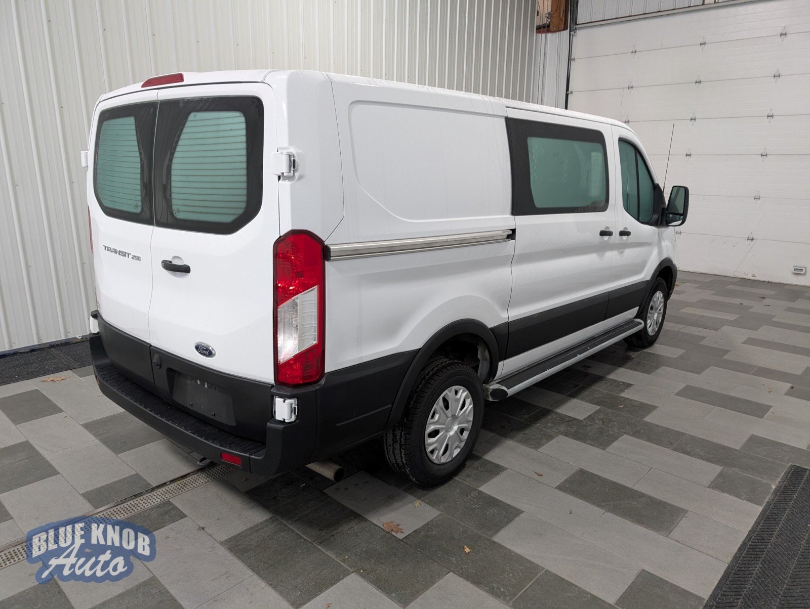 2024 Ford Transit Cargo Van photo 4