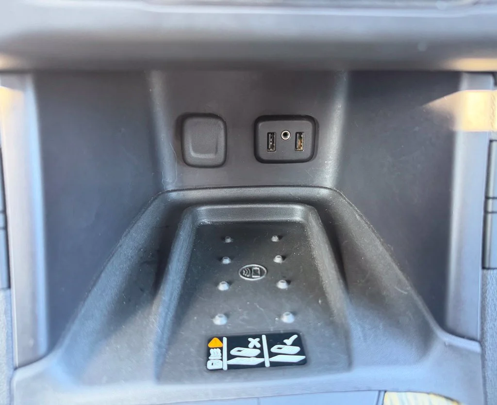 Used 2017 White GMC Denali image 25