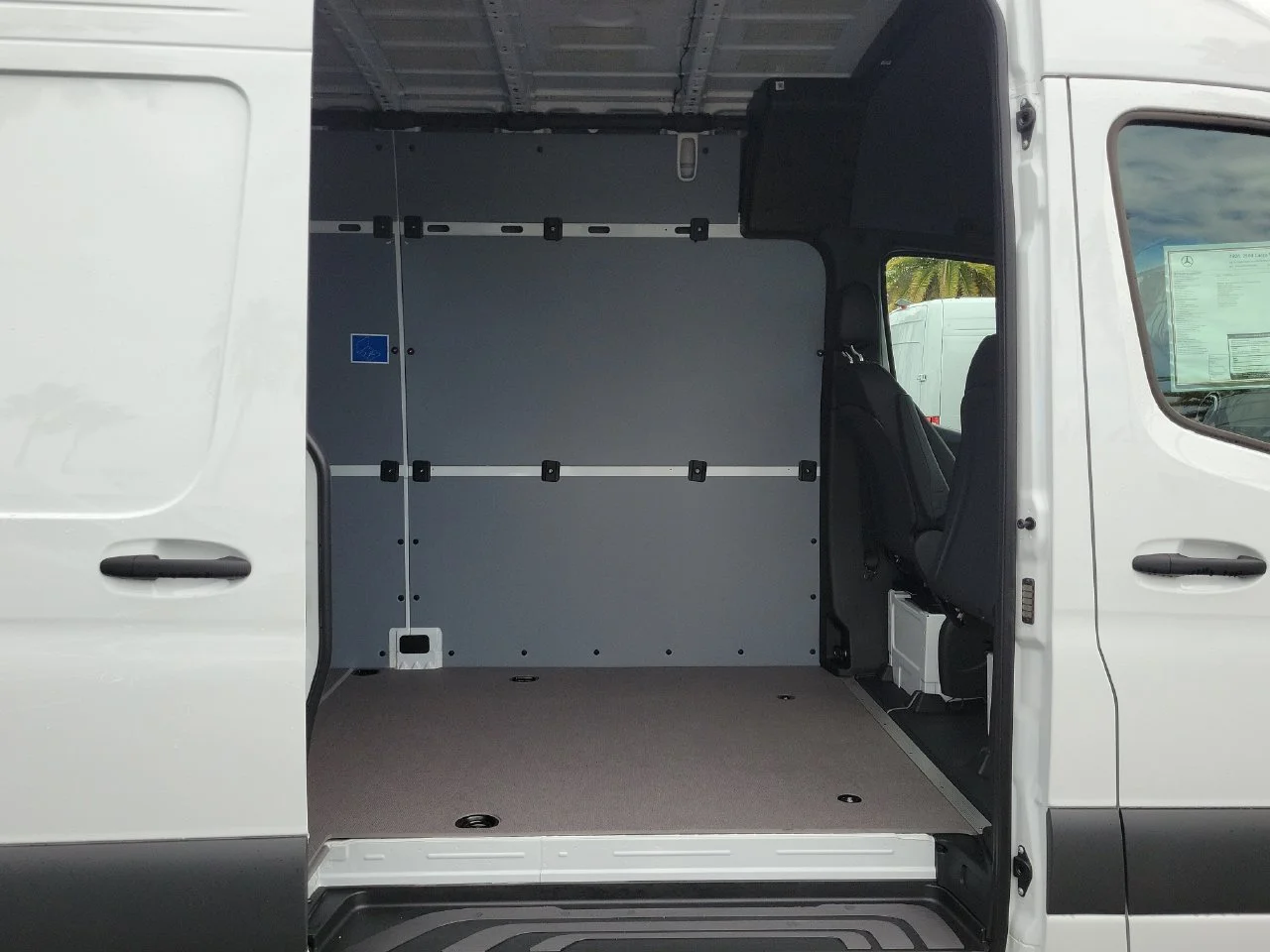 New 2026 Arctic+White Mercedes-Benz Cargo 170 WB image 13