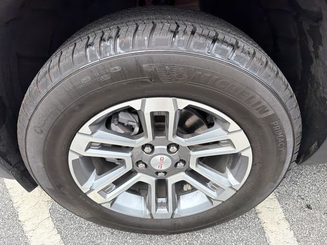 Used 2025 Red GMC Elevation image 11