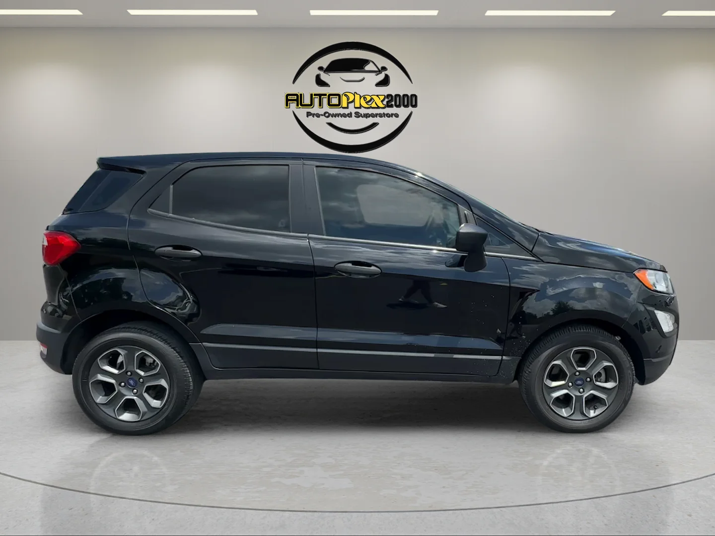 Used 2021 Black Ford S image 8
