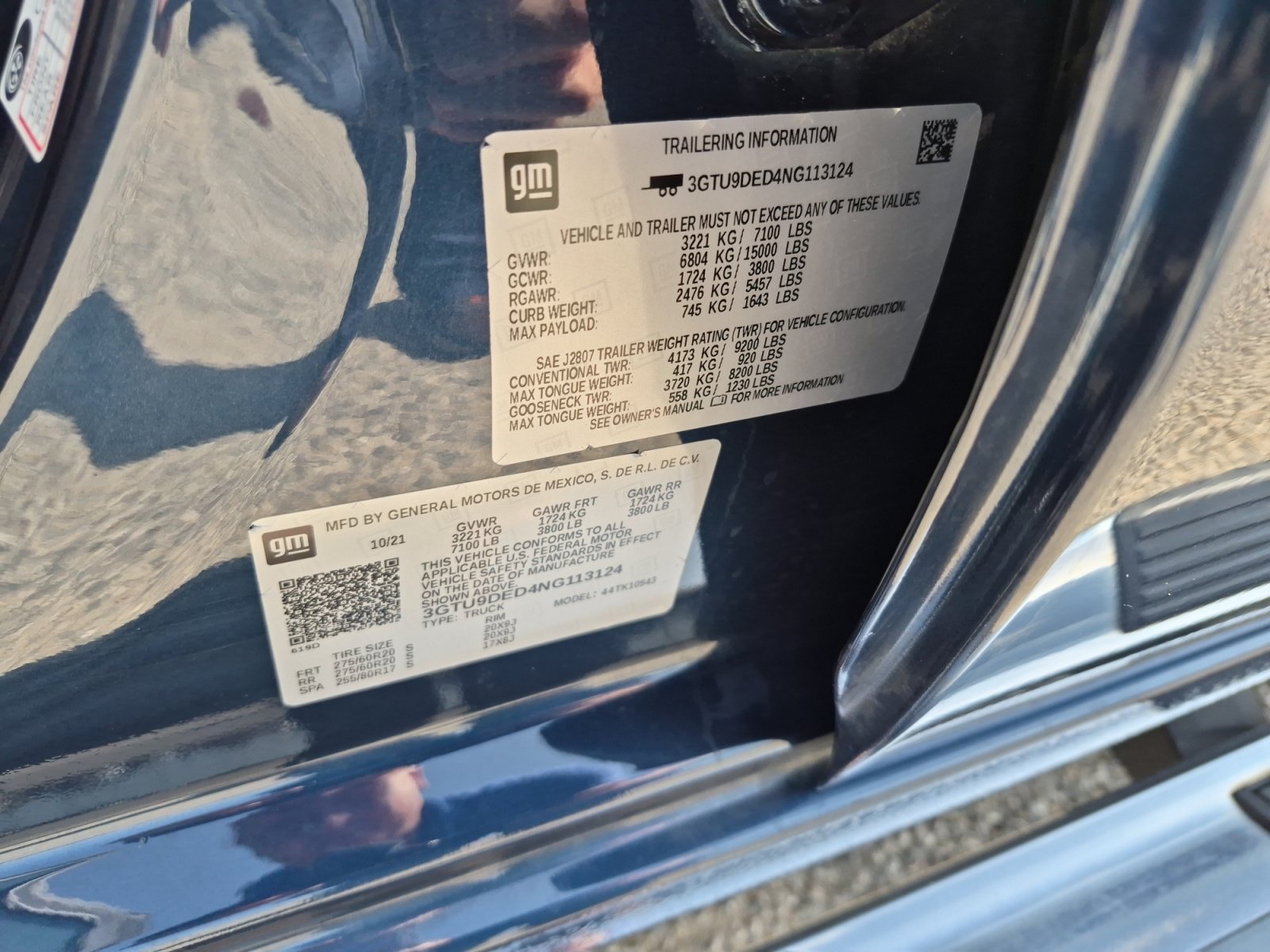 Used 2022 PACIFIC BLUE METALLIC GMC SLT image 28