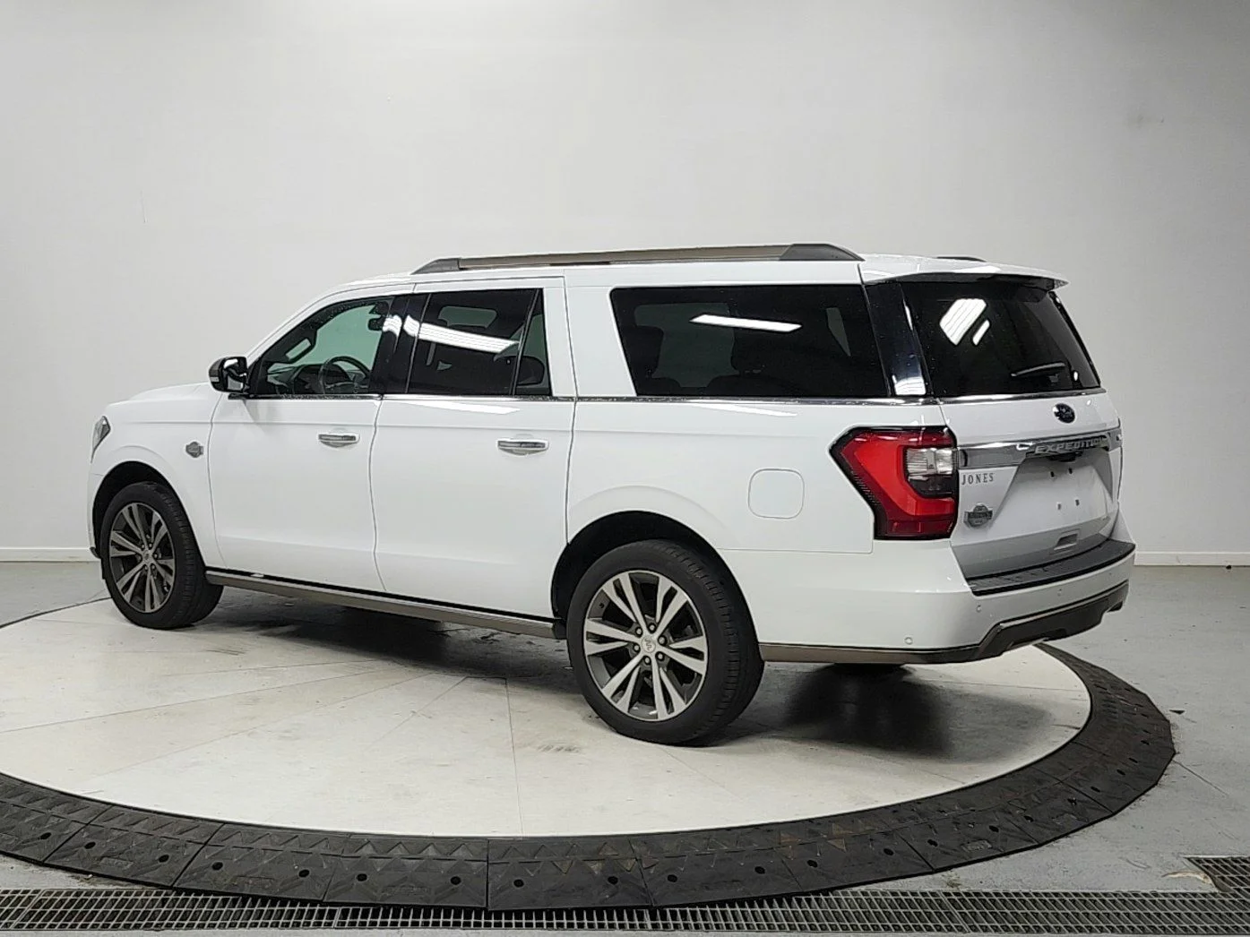 Used 2021 White Ford King Ranch image 5