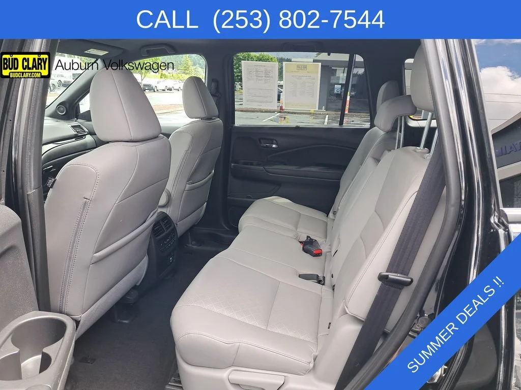 Used 2019 Black Honda Touring image 29