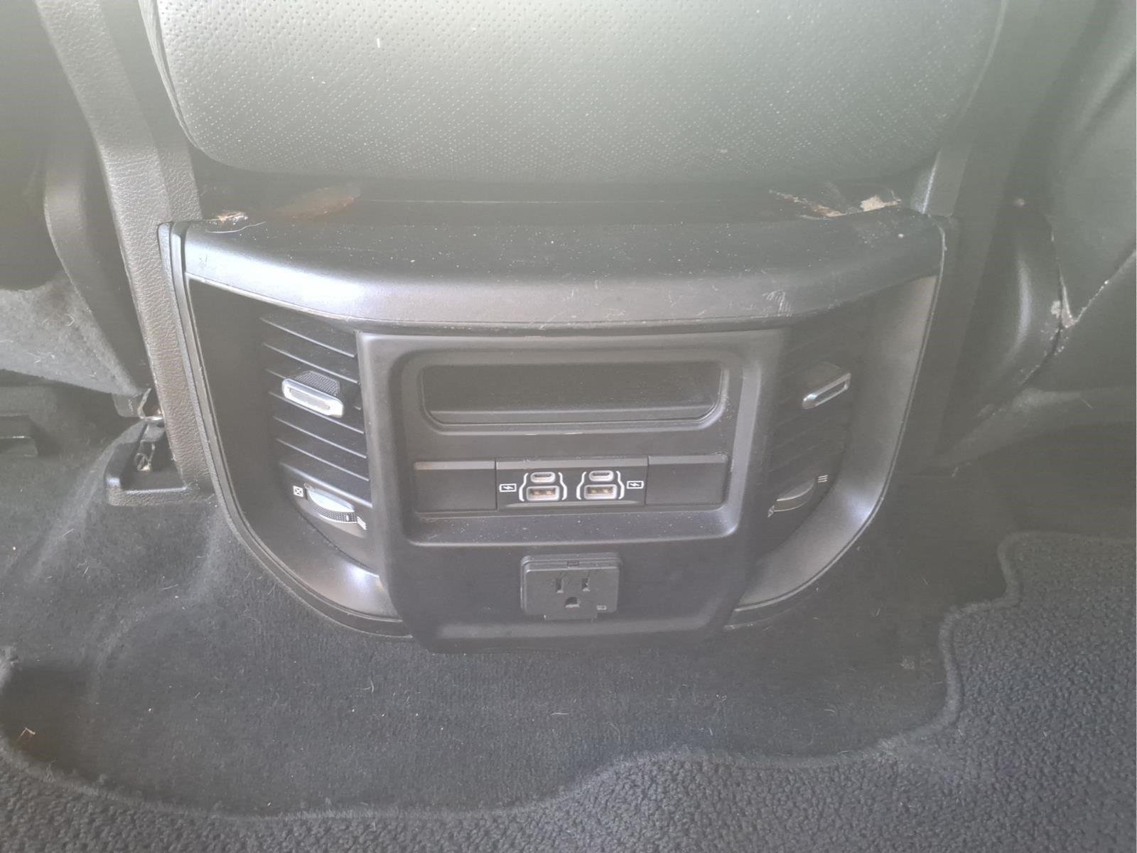 Used 2021 Granite Crystal Metallic Clearcoat Ram Laramie image 15