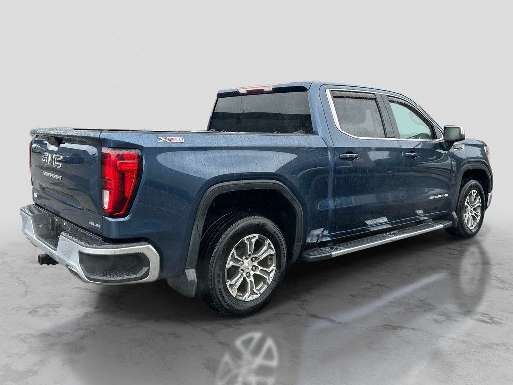 Used 2019 Blue GMC SLE image 5