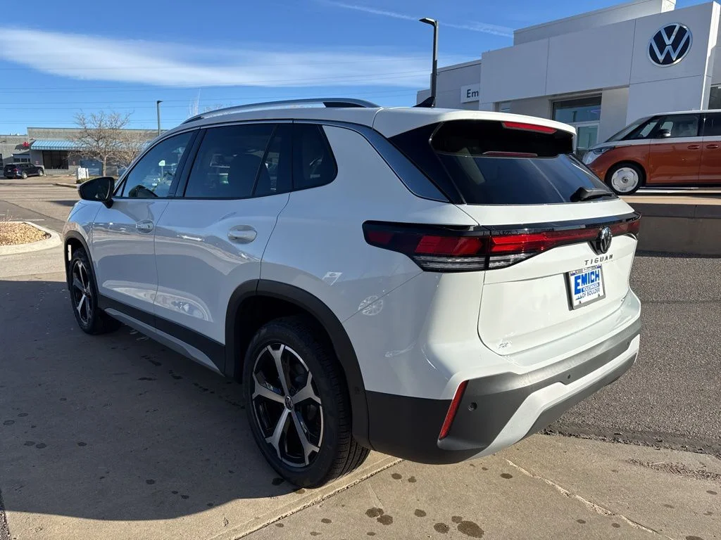 New 2026 White Volkswagen 2.0T SE image 3