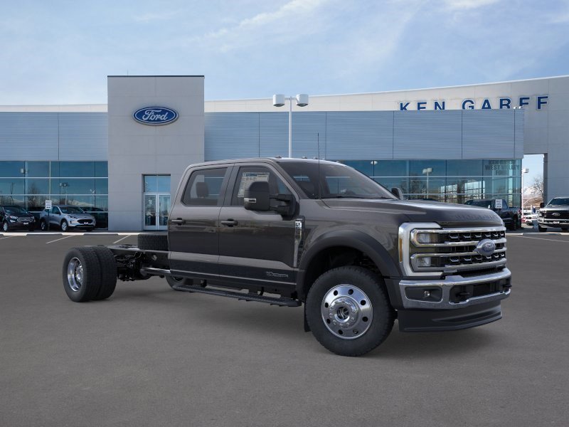 New 2026 Agate Black Metallic Ford LARIAT image 8