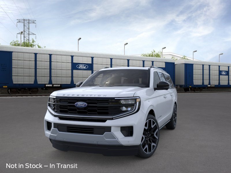 New 2026 Space Silver Metallic Ford Platinum image 2