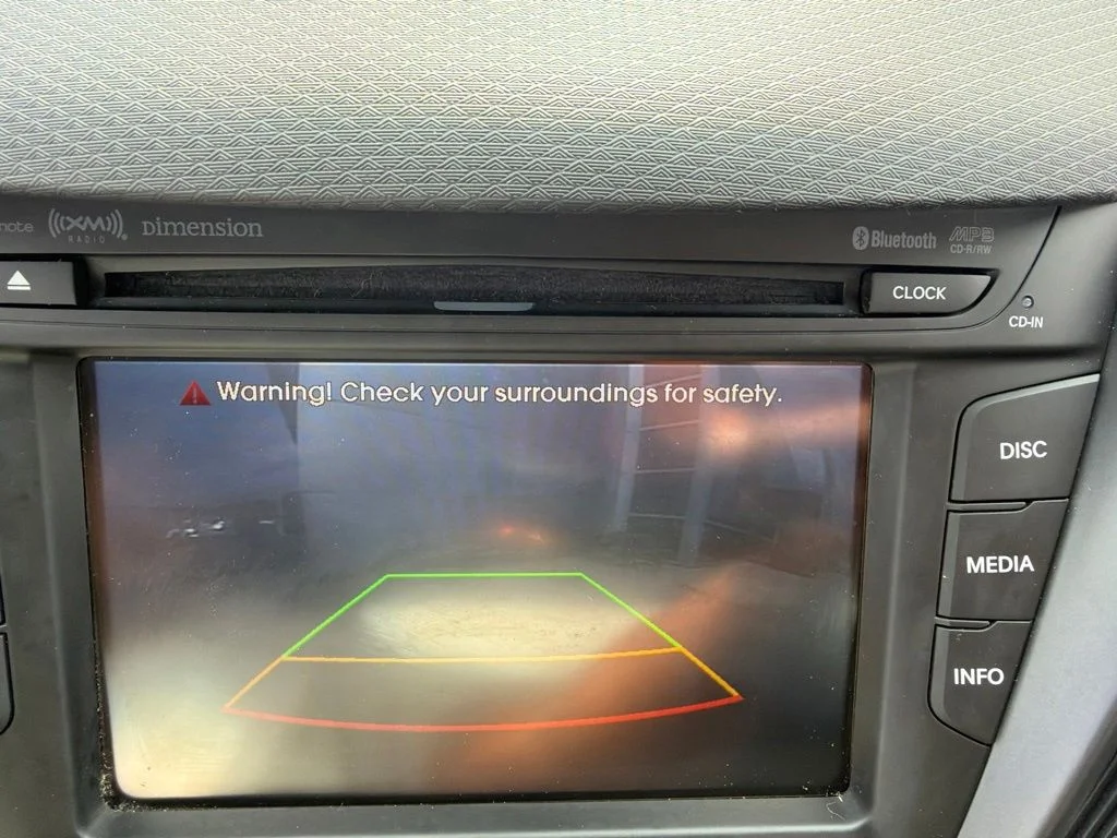 Used 2015 Beige Hyundai Turbo image 23