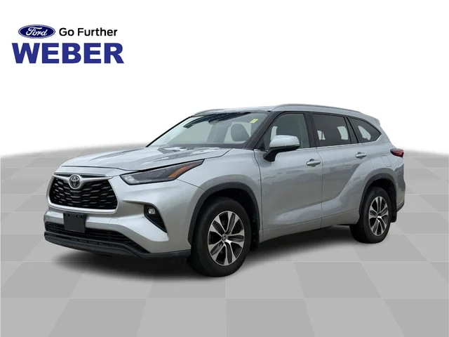 2022 Toyota Highlander XLE AWD (Natl)