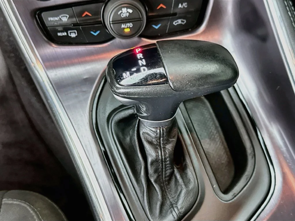 Used 2016 Billet Clearcoat Dodge SXT image 19