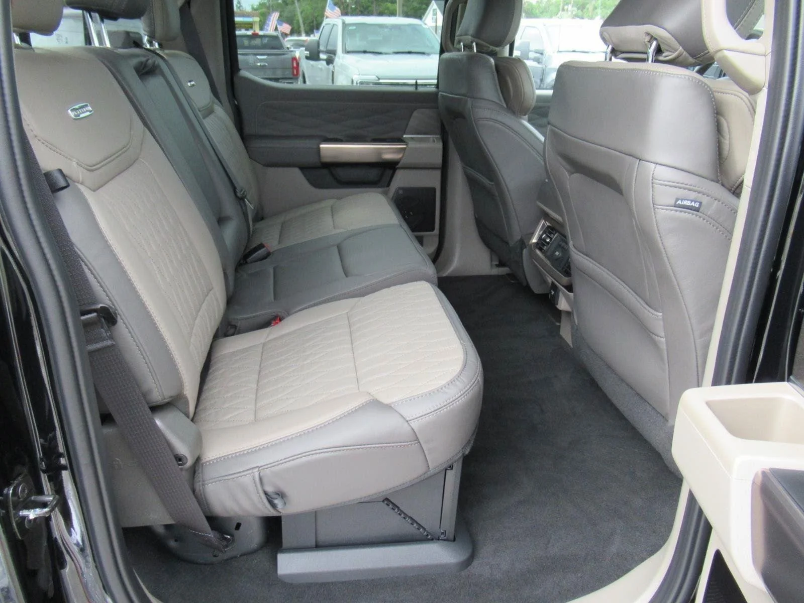New 2026 Agate Black Metallic Ford F-350® Platinum® image 33