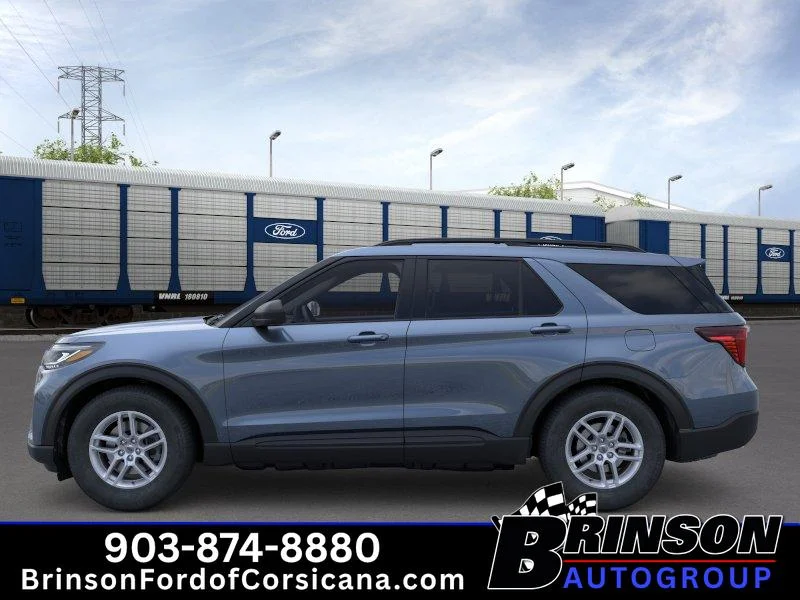 New 2026 Vapor Blue Metallic Ford Active image 3