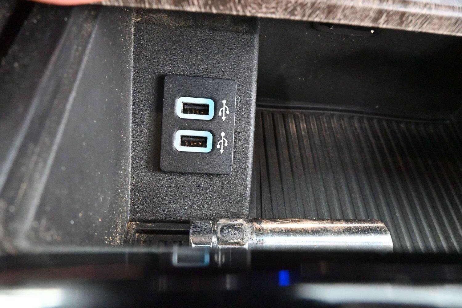 Used 2019 Agate Black Ford LARIAT image 26